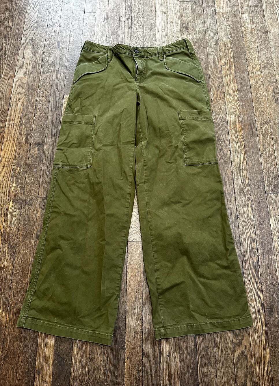 Banana Republic Authentic Chino Cargo Pants Size 12 Olive Green